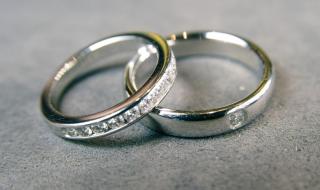 现在金子多少钱一克