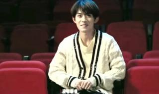 杨紫GQ盛典可爱营业